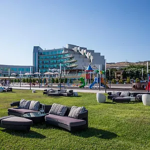 Hotel Ramada By Wyndham, Baku
