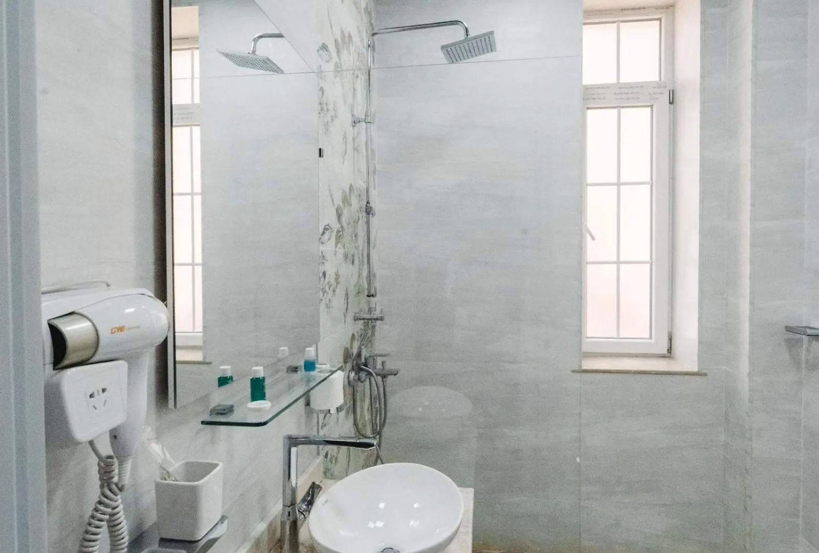 Avrasya Inn Hotel Baku 4*,